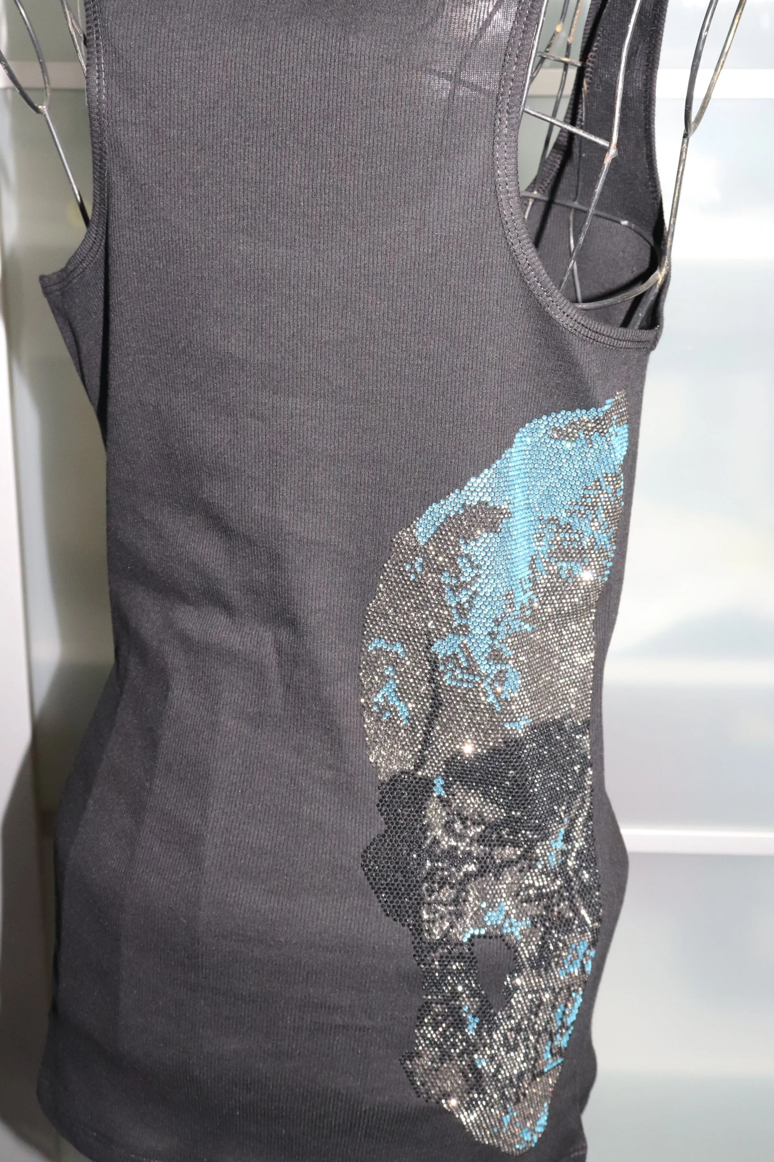 # 455 Double sided Skull (Open -Front)
