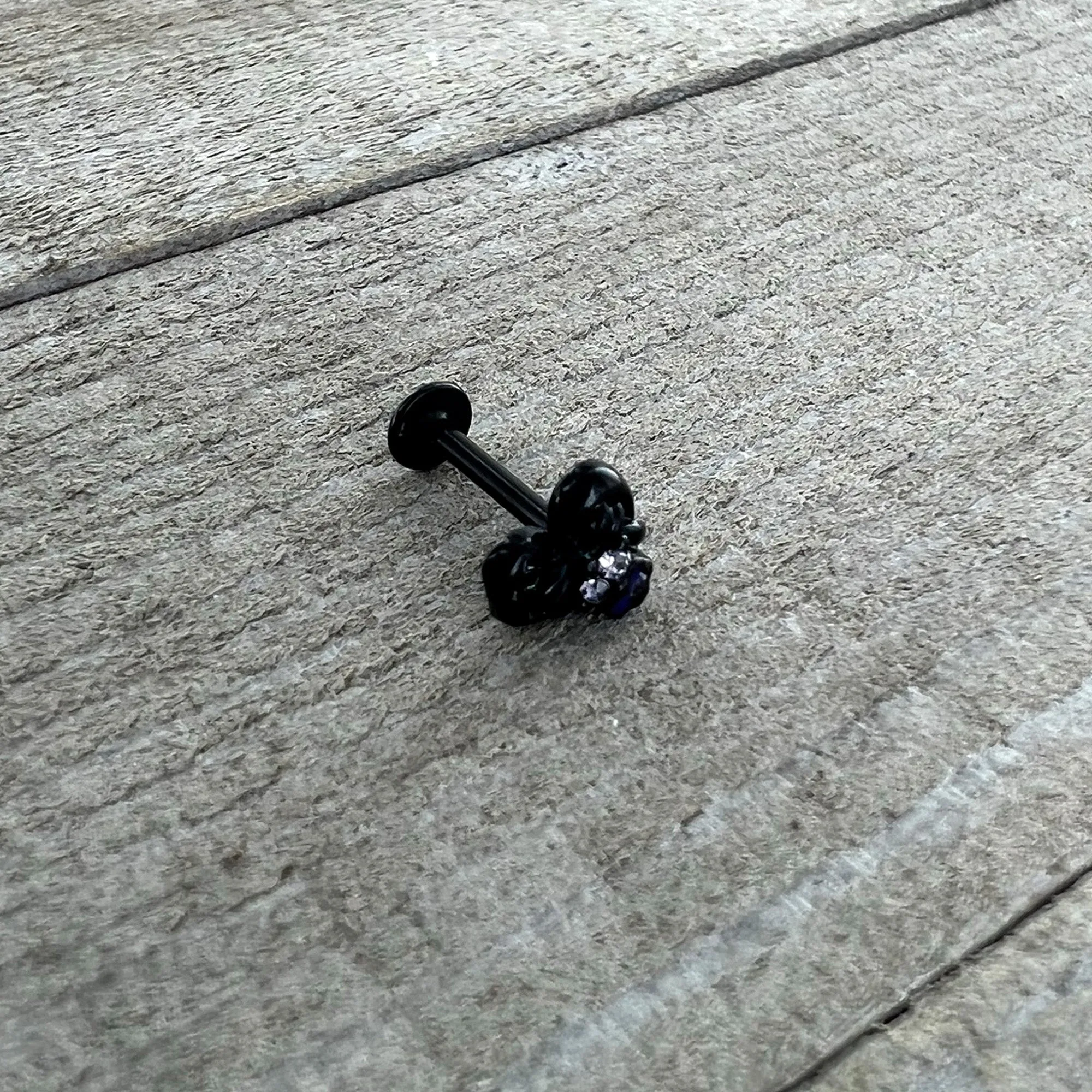 16 Gauge 5/16 Purple Gem Black Skull Heart Bow Labret Monroe Tragus