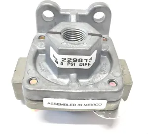 Bendix 229813N - Qr-1 Air Brake Quick Release Valve - New
