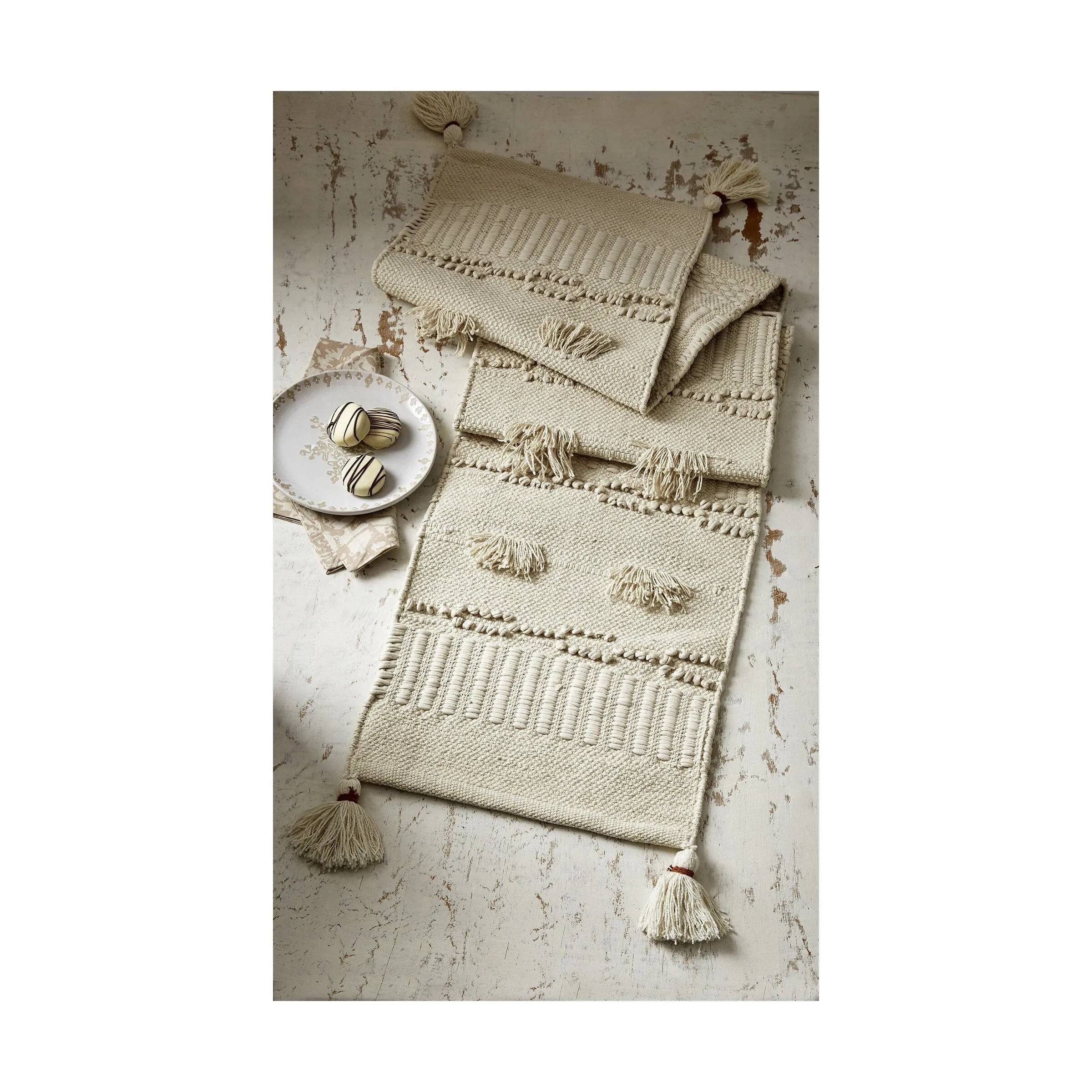 Bianca Tufted & Tasseld Runner White