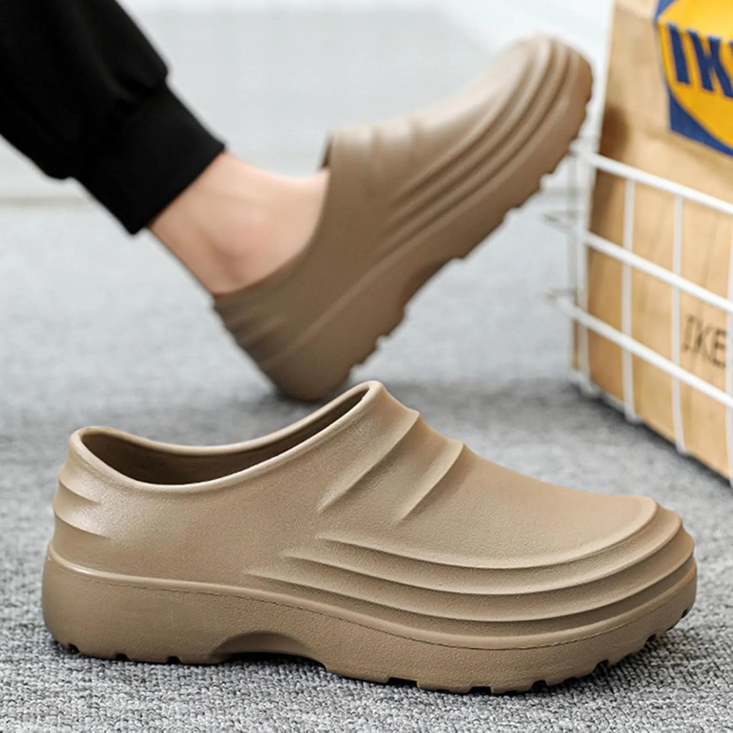 Chef Shoes for Men Non Slip Clogs Work Shoes Kitchen Zapatos De Chef for Women Leather Moccasins Slippers