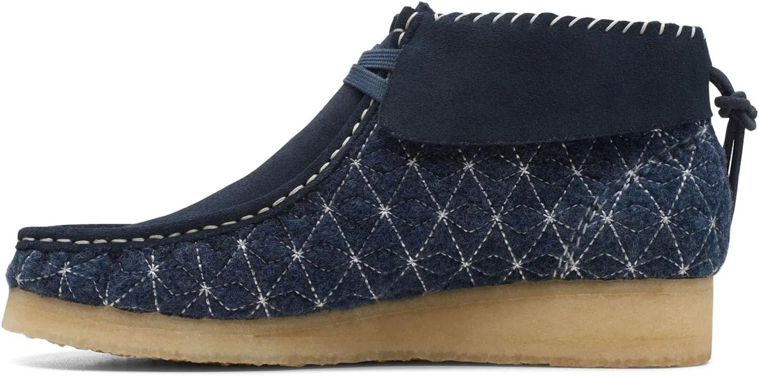 Clarks Wallabee Boot. Suede Bootie, 6
