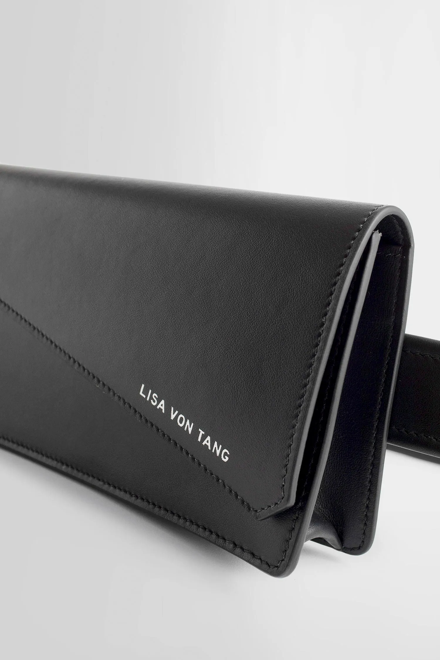Classic LVT Pouch Bag in Black