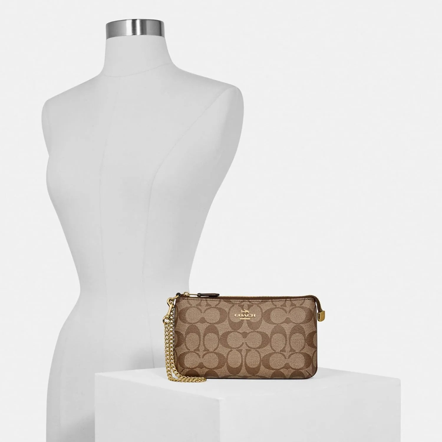 Coach Women's Signature Large Wristlet W Chain