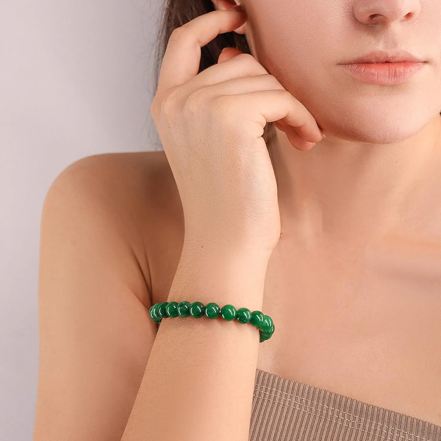 Crystal Vibe Green Jade Bracelet - Healing Crystal Wealth Bracelet - Jade Bracelet for Women Men - Bring Good Luck Prosperity and Emotional Balance - Adjustable Size