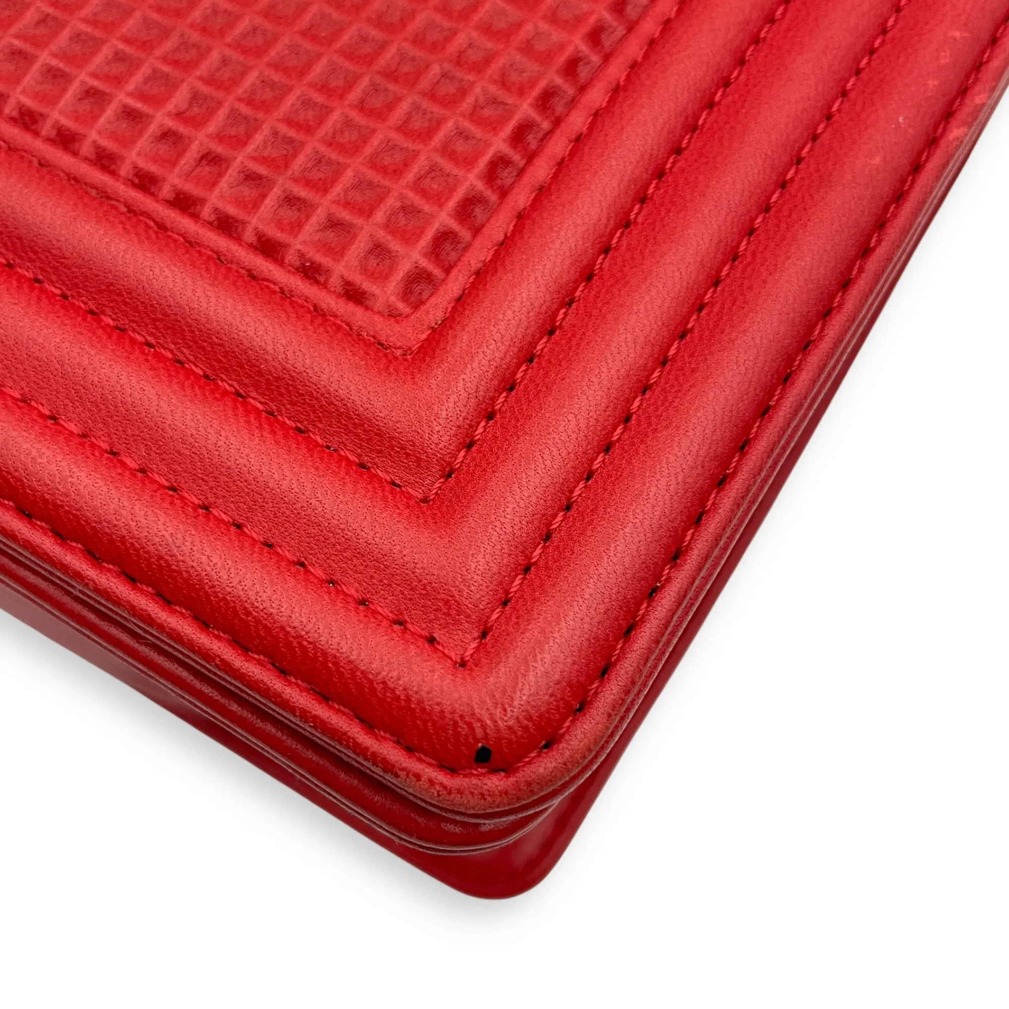 Cube Embossed Boy Medium (28cm) Red, Cream Crossbody Bag in Calfskin, Gold hardware