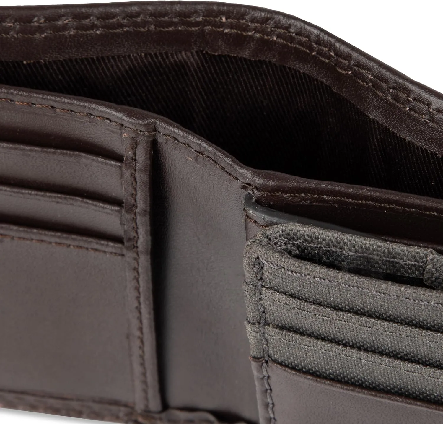 Dickies Men's Slim Everyday Leather Bifold Chain Wallet