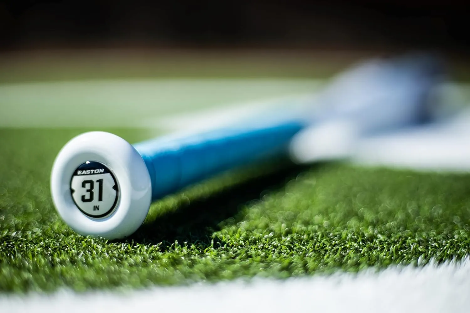 Easton | Sapphire Fastpitch Softball Bat | -12 Drop | 1 Pc. Alloy | Approved for All Fields