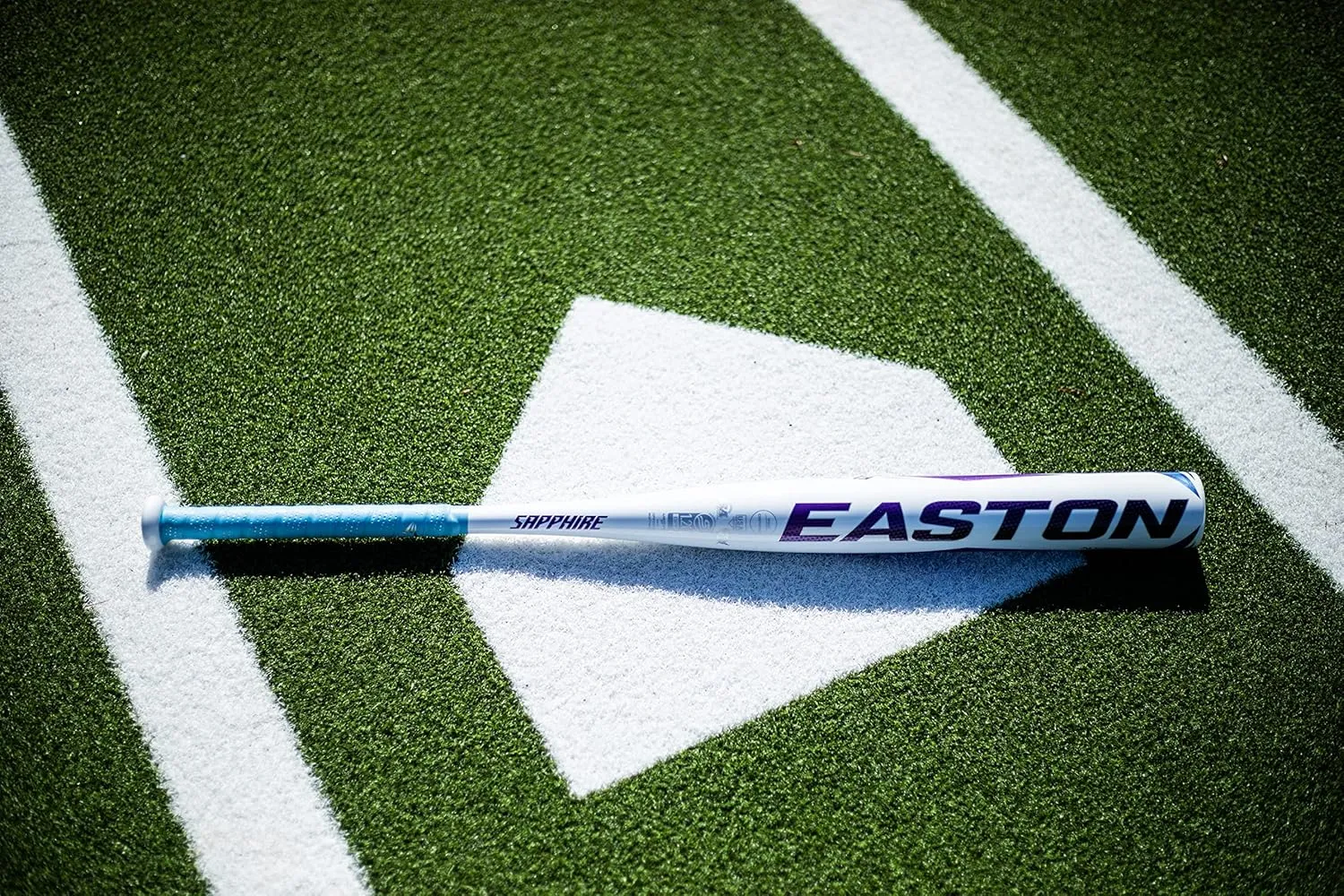 Easton | Sapphire Fastpitch Softball Bat | -12 Drop | 1 Pc. Alloy | Approved for All Fields