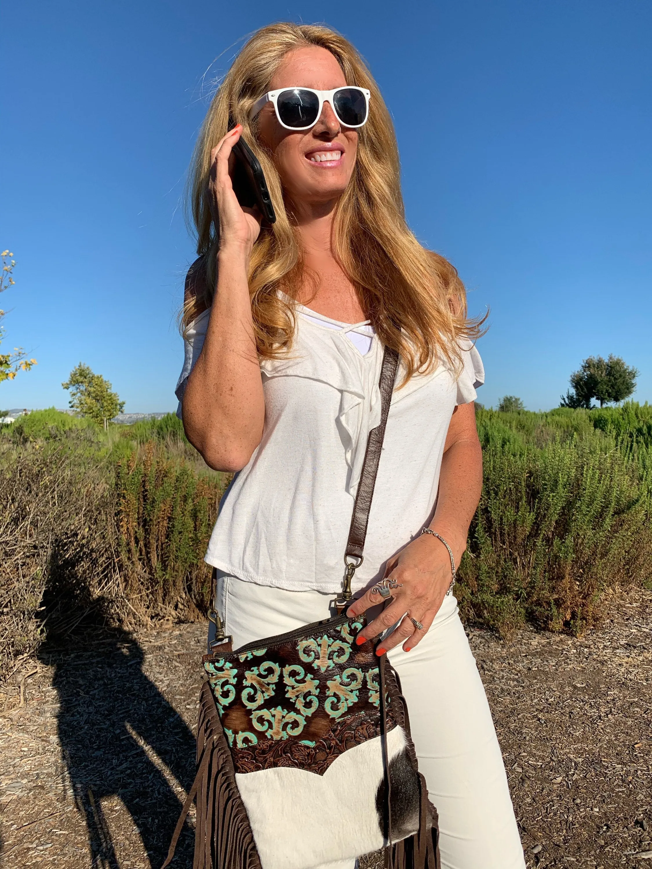 Embossed leather & cowhide crossbody/Hipster