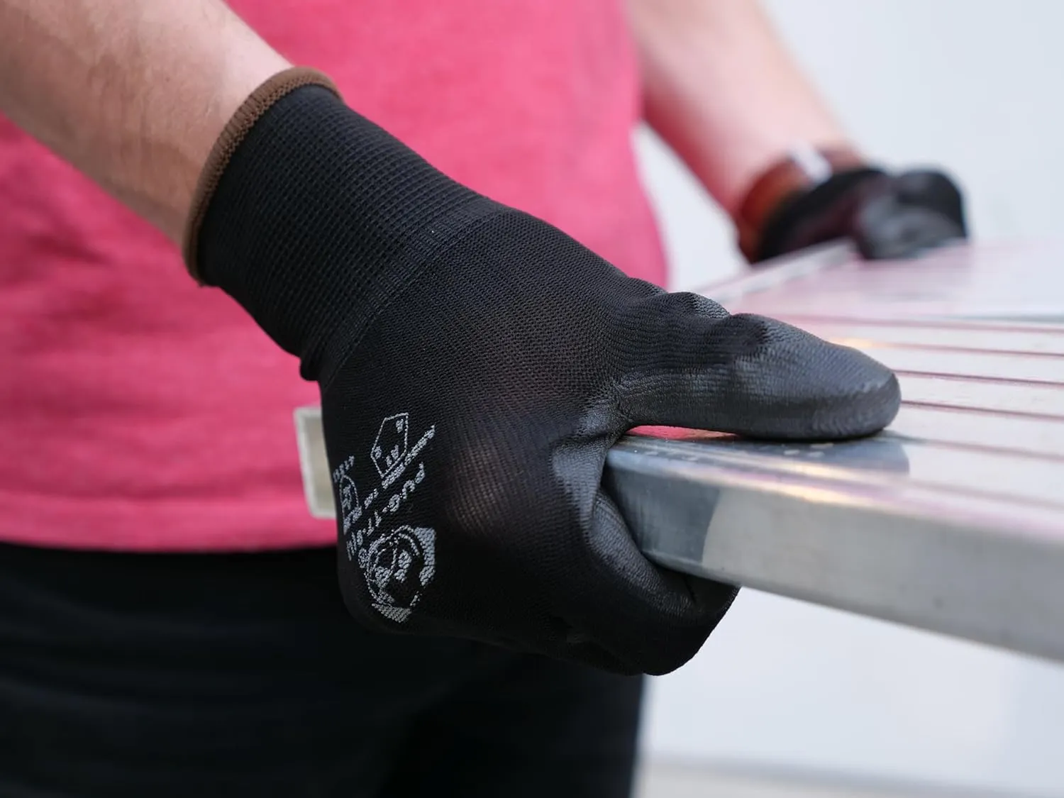 Global Glove - PUG-17-M PUG-17 - Lightweight Seamless General Purpose PU Dipped Glove - Medium - (Case of 144),Black