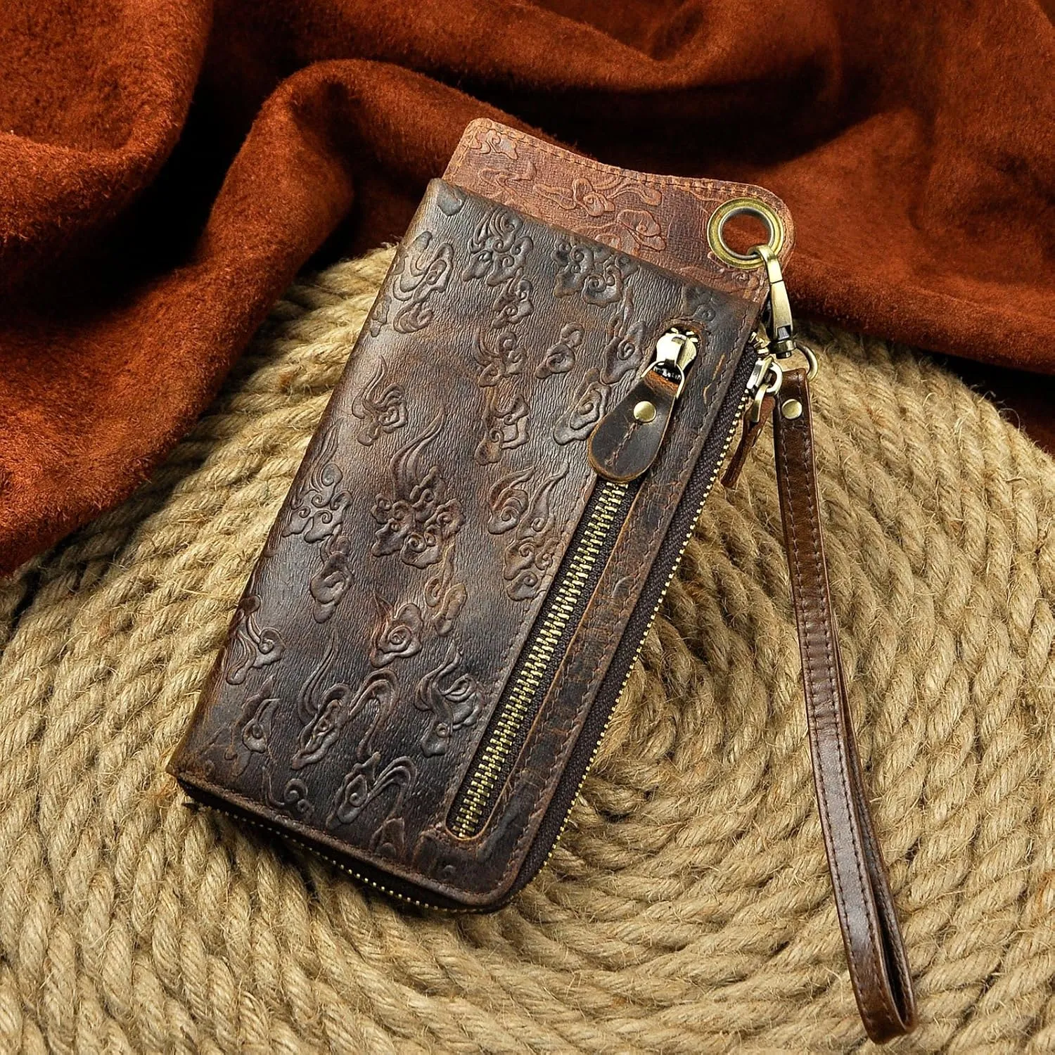 Le'aokuu Mens Genuine Leather Bifold Wallet Organizer Checkbook Iron Chain