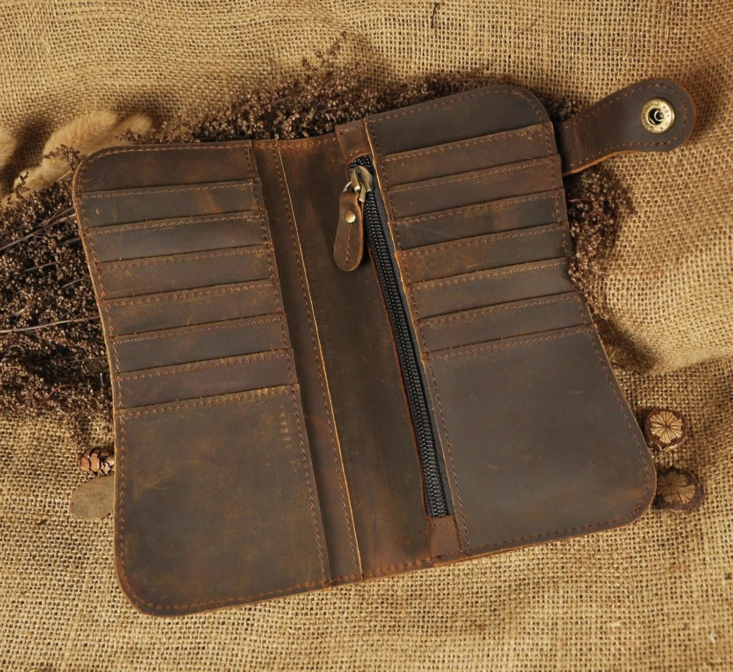 Le'aokuu Mens Genuine Leather Bifold Wallet Organizer Checkbook Iron Chain