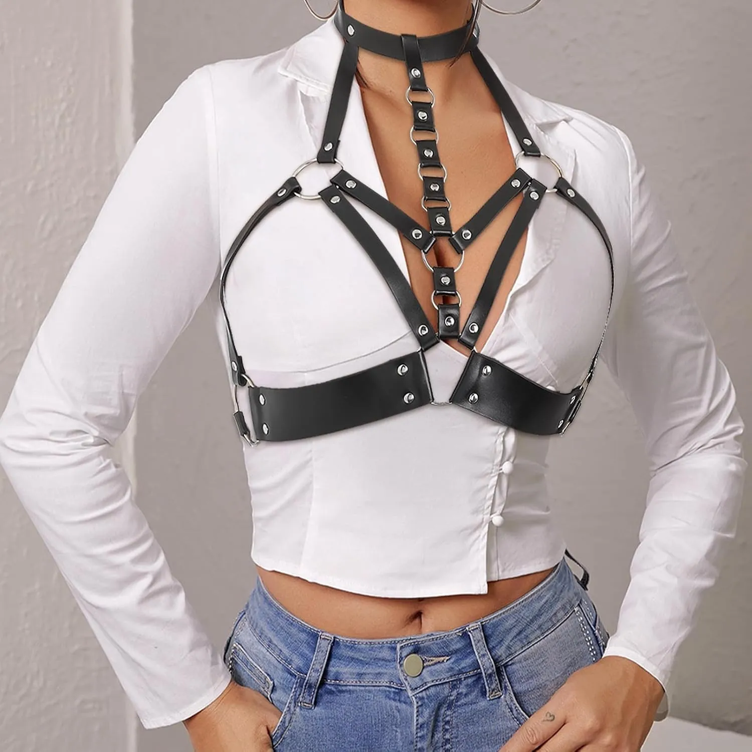 Navoky Punk Leather Body Chain Women Chest Belts Fashion Bra Chain Jewelry Accessories for Rave
