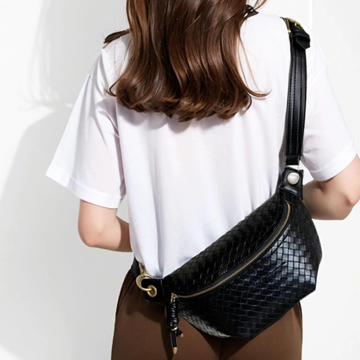 PU Leather Fanny Pack Crossbody Sling Bag for Women - Trendy Belt Bag with Adjustable Strap, Lightweight for Travel Daily Use (Imitate Woven Black)