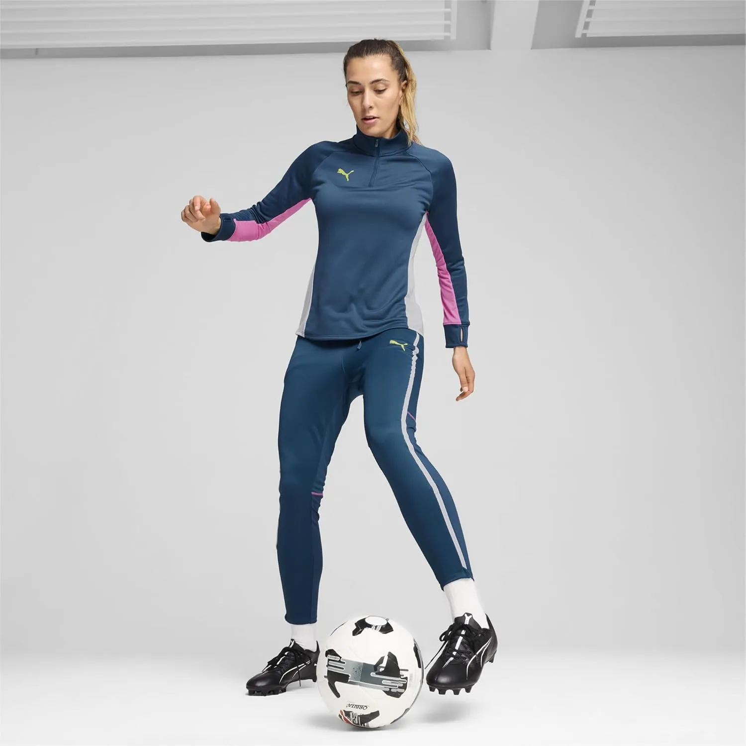 PUMA Unisex-Adult Football Soccer Shoe
