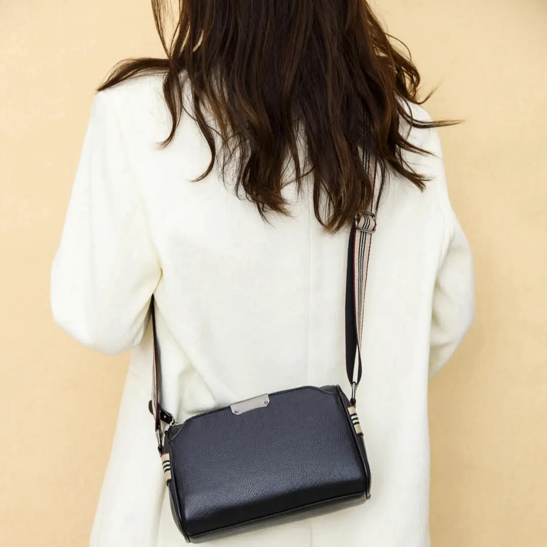 Real Leather Crossbody bags for Women Classic Shoulder Cross Body Purse Luxury Trendy Wide Strap Purses Bag