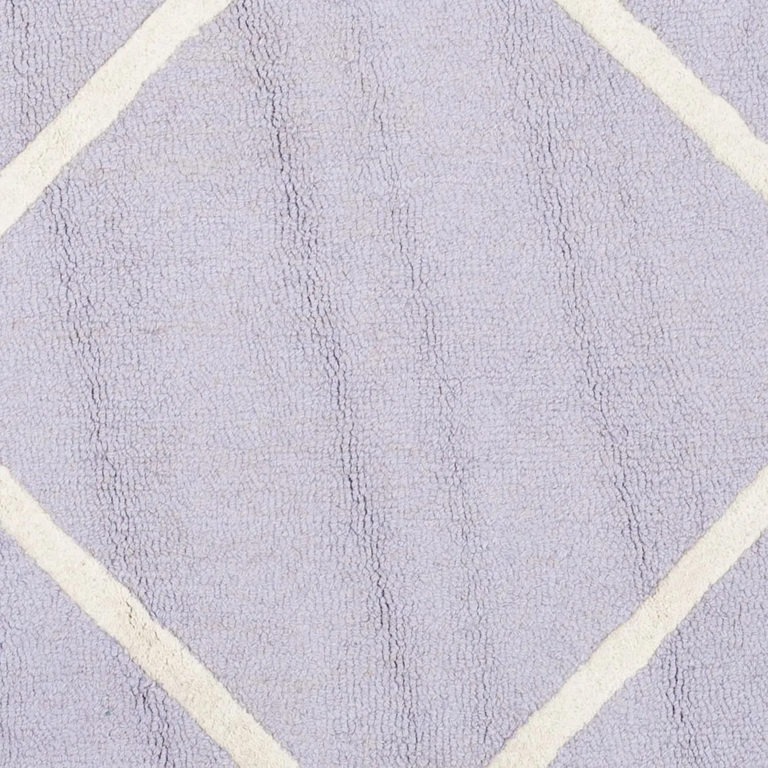 SAFAVIEH Cambridge Collection Area Rug - 6' Round, Lavender & Ivory, Handmade Moroccan Trellis Wool, Ideal for High Traffic Areas in Living Room, Bedroom (CAM136C)