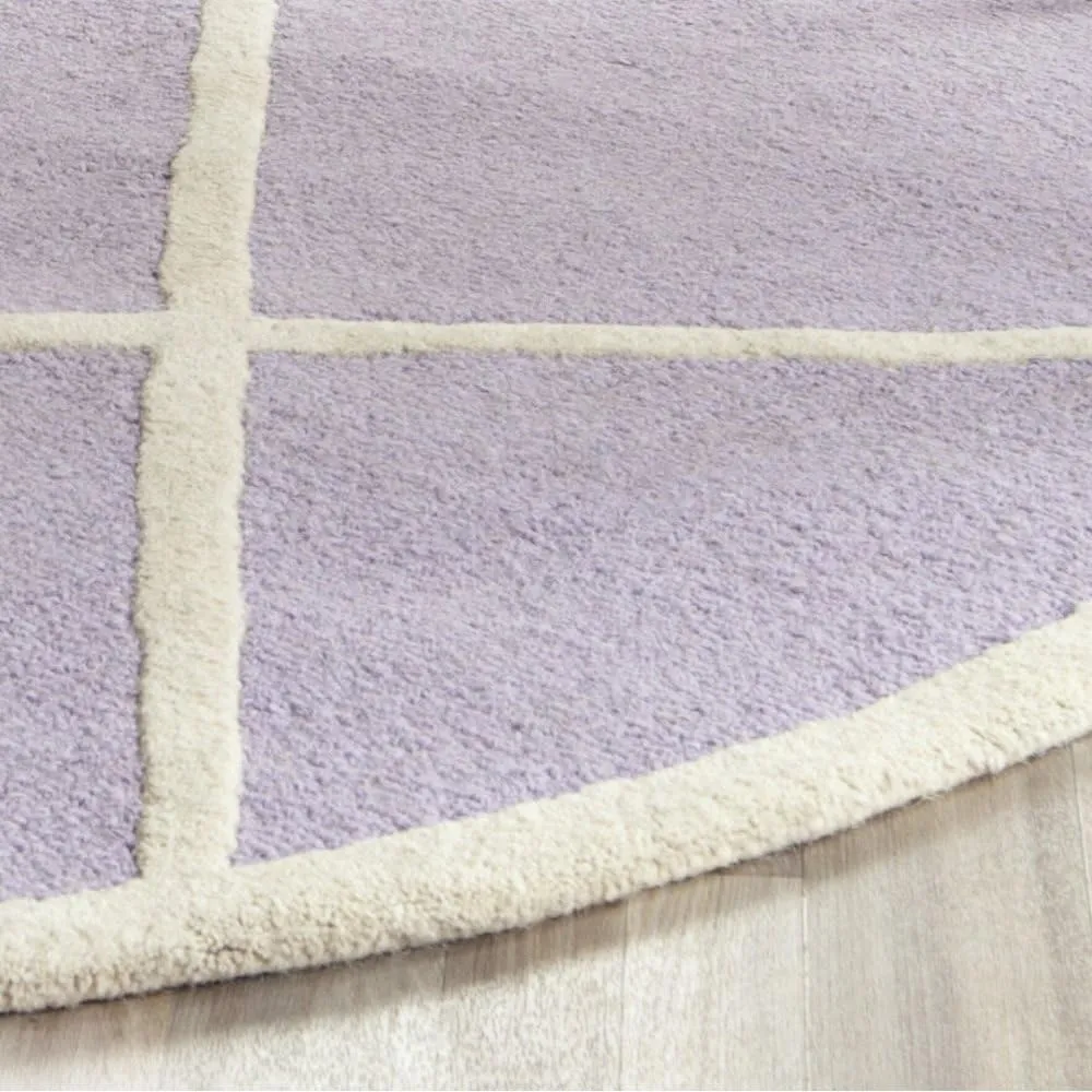 SAFAVIEH Cambridge Collection Area Rug - 6' Round, Lavender & Ivory, Handmade Moroccan Trellis Wool, Ideal for High Traffic Areas in Living Room, Bedroom (CAM136C)