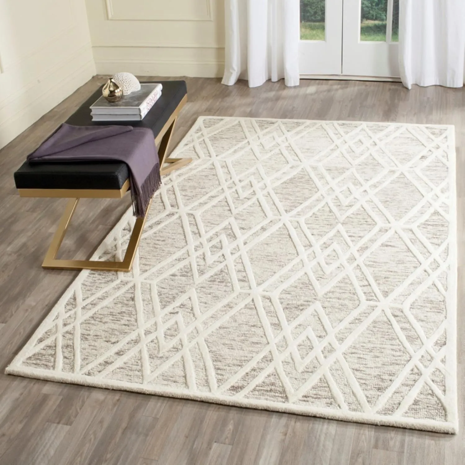 SAFAVIEH Cambridge Collection Area Rug - 8' x 10', Grey & Ivory, Handmade Moroccan Distressed Wool, Ideal for High Traffic Areas in Living Room, Bedroom (CAM729G)