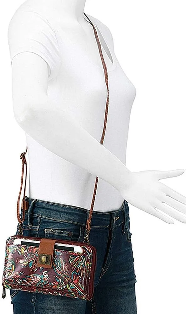 Sakroots Artist Circle Smartphone Crossbody in Eco Twill, Detachable Wristlet Strap