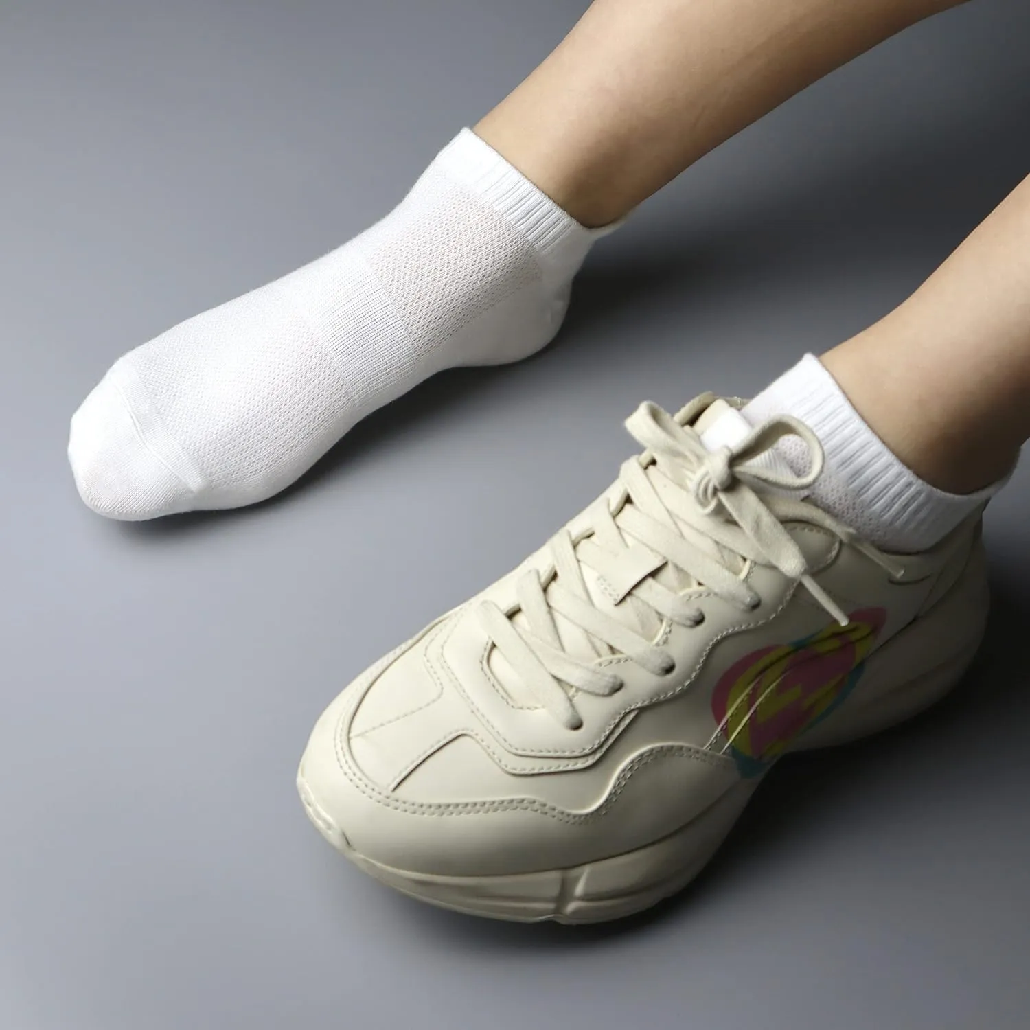 SERISIMPLE Women Ultra Thin Socks Viscose Bamboo Low Cut No Show Ventilating Ankle Anti Odor Arch Support Mesh Socks 5 Pairs