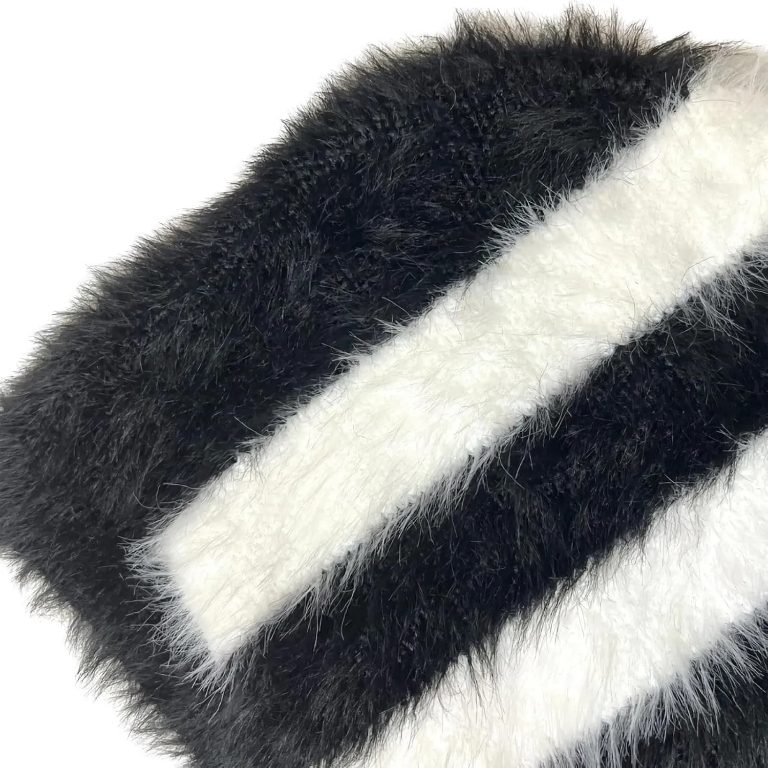 Skull Balaclava Beanie Hat - Winter Warmth with Windproof All-Around Cover for Skiing Cycling