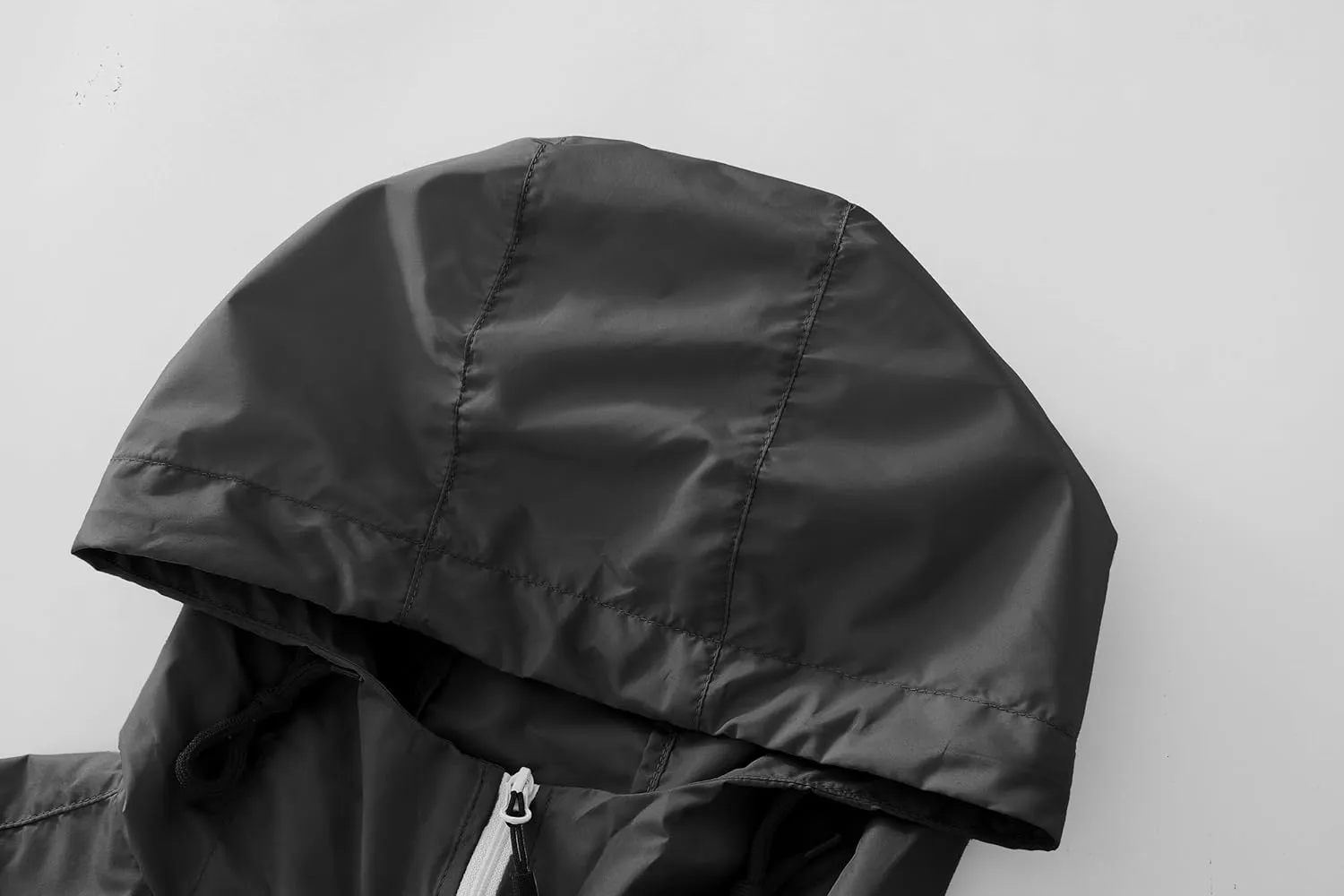 Spmor Women's Lightweight Waterproof Jacket Packable Windbreaker Running Coat