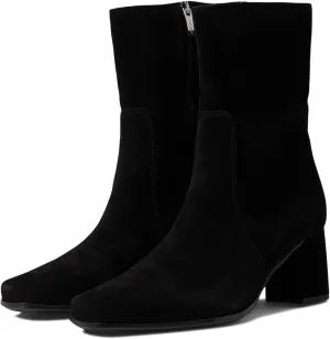 Suede Bootie Faye by La Canadienne