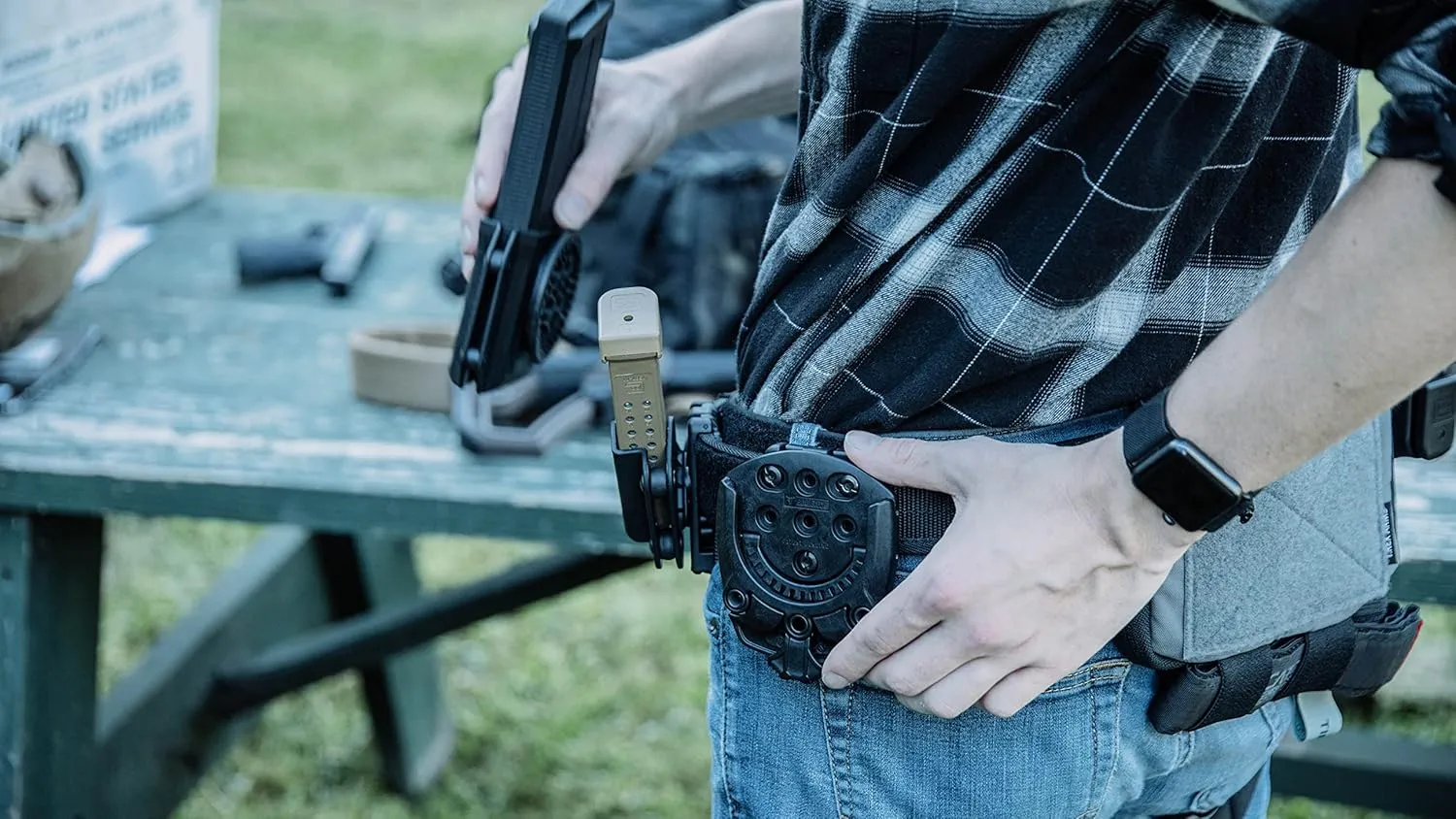 Tek-Mount - Quick Connect Mounting System for Holsters, Mag Pouches and Tactical Duty Gear