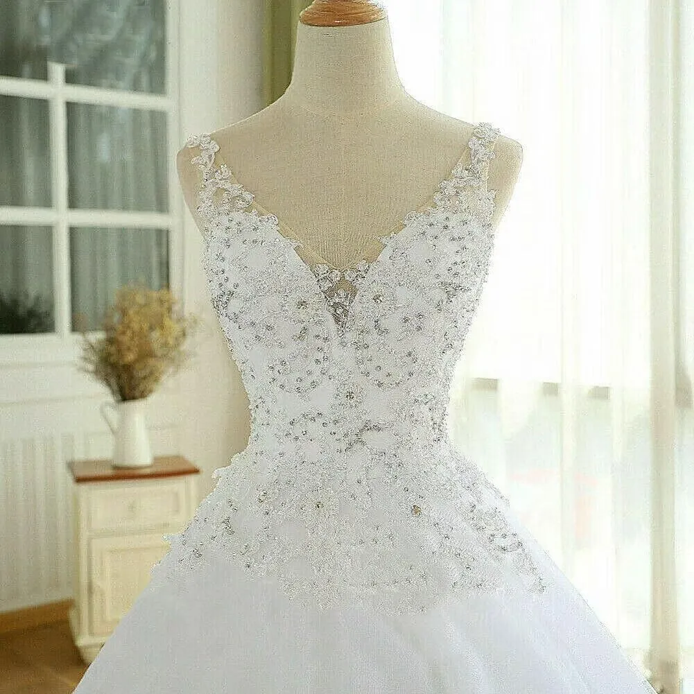 TRHTX Women's V Neck Lace Wedding Dresses for Bride Beaded Appliques Bridal Gowns Sleeveless White Wedding Gowns