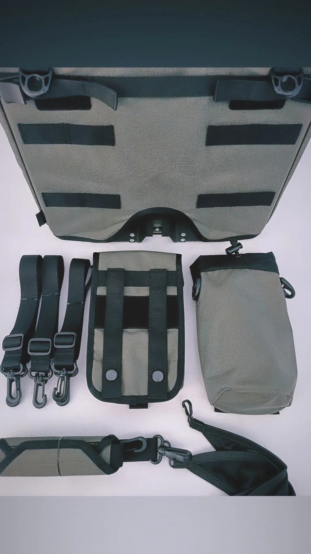 UrbanX® Picnic Basket