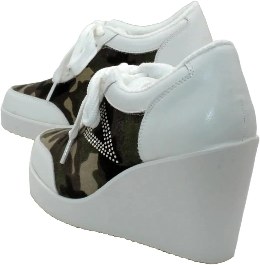 VOLATILE Women's Cash Suede Flip-Flop