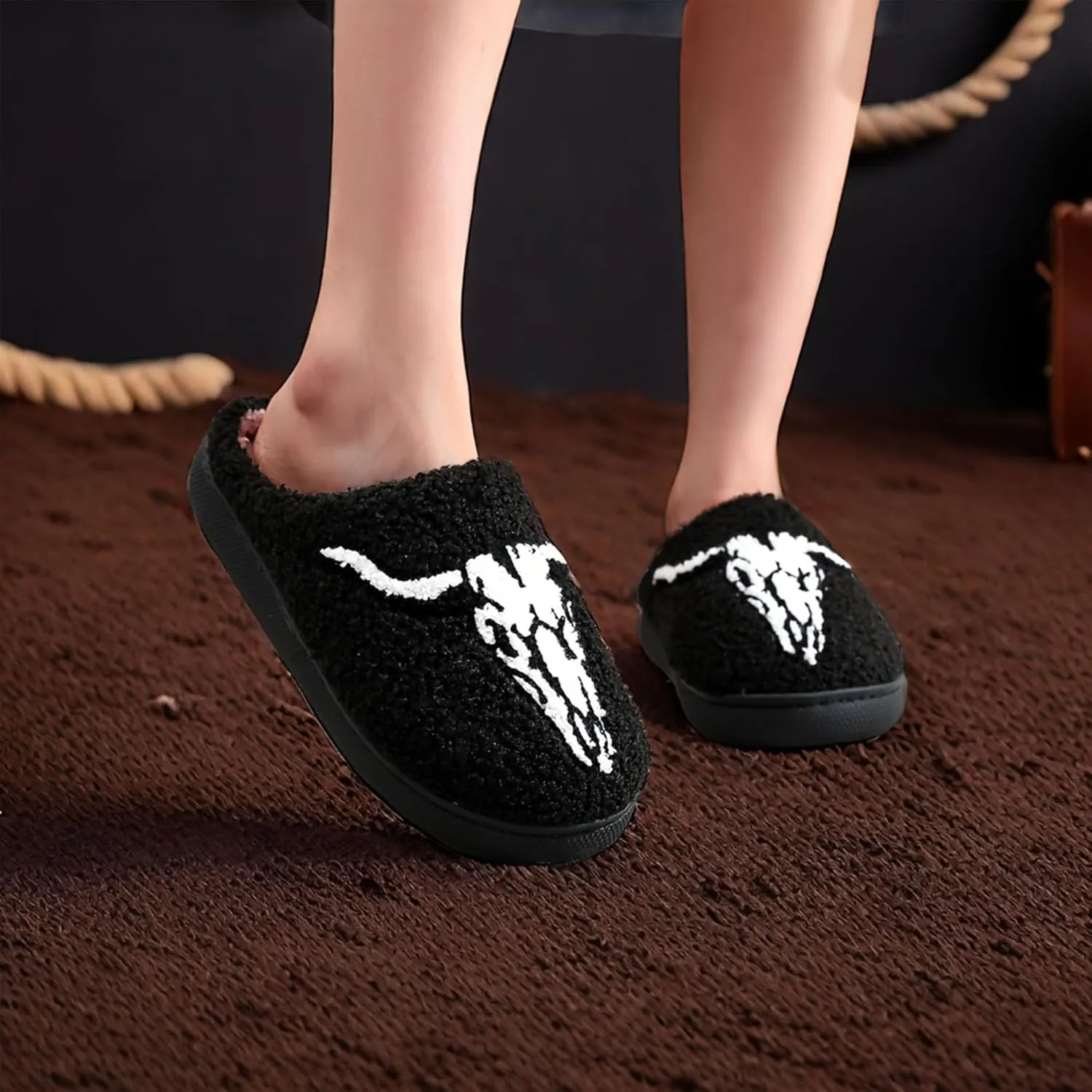 Women's Men's Fuzzy Memory Foam Slippers Fluffy Warm Comfort Light Weight Indoor Outdoor House Couple Shoes