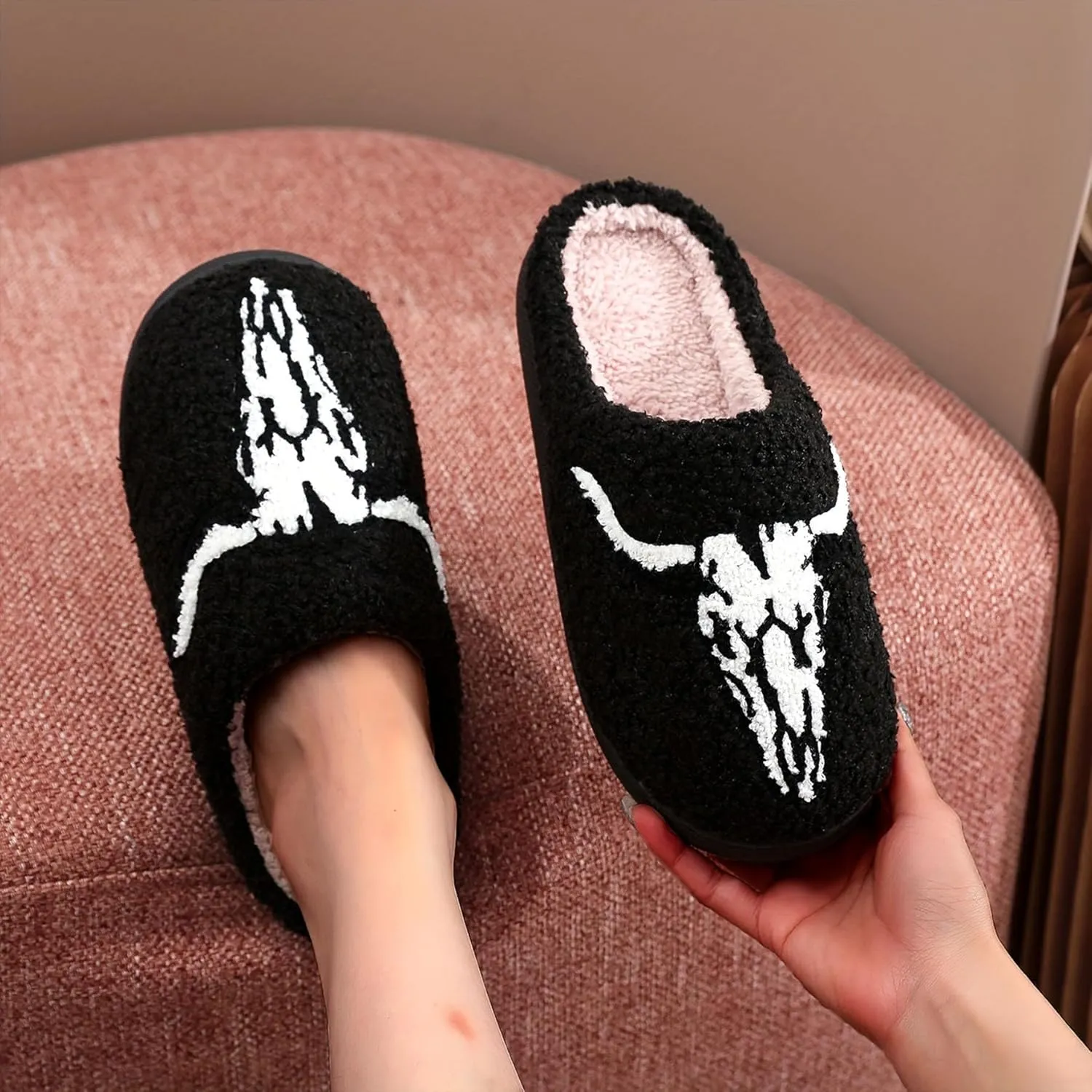 Women's Men's Fuzzy Memory Foam Slippers Fluffy Warm Comfort Light Weight Indoor Outdoor House Couple Shoes